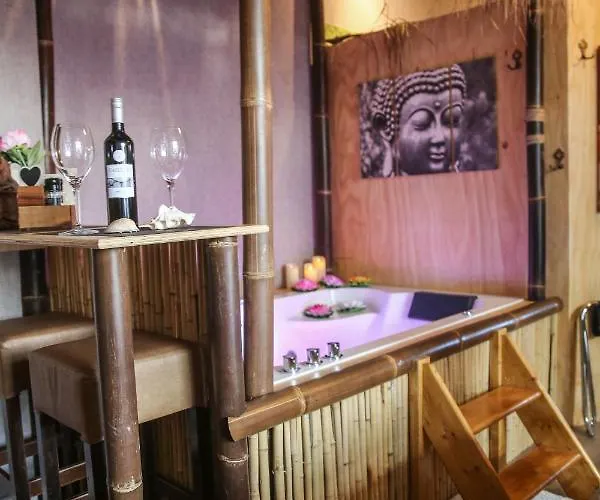 De Hartewens Bed & Breakfast 4*